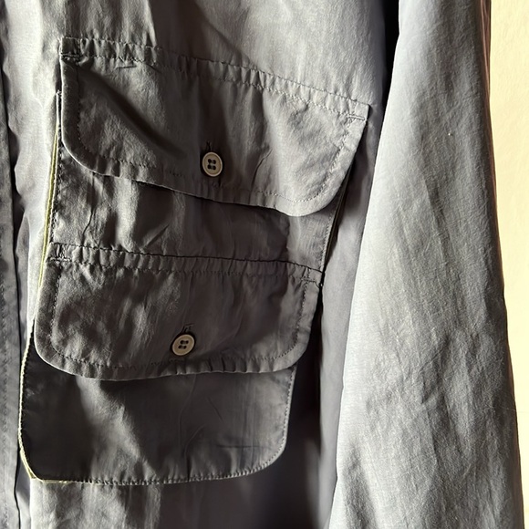 Vintage Men's ORVIS Fishing Nylon Vented Gray Rolled Tab Sleeve Shirt Sixe XL - Picture 3 of 4